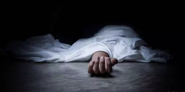 Ganjam में रहस्यमयी हालात में लड़के का शव मिला Ganjam में रहस्यमयी हालात में लड़के का शव मिला