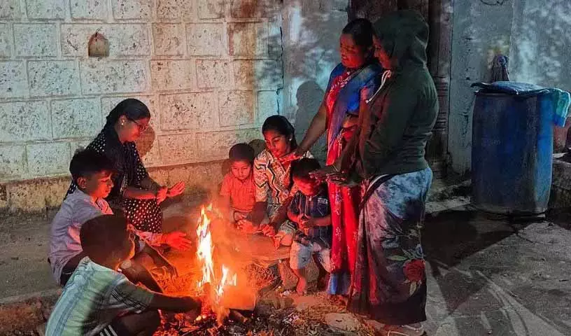 Telangana में शीतलहर, हैदराबाद में इस मौसम का सबसे कम तापमान 6.3 डिग्री Telangana में शीतलहर, हैदराबाद में इस मौसम का सबसे कम तापमान 6.3 डिग्री