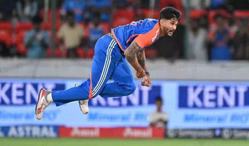 नीतीश रेड्डी ने T20 में हैट्रिक बनाई.. लेकिन आंध्र को हार का सामना करना पड़ा नीतीश रेड्डी ने T20 में हैट्रिक बनाई.. लेकिन आंध्र को हार का सामना करना पड़ा