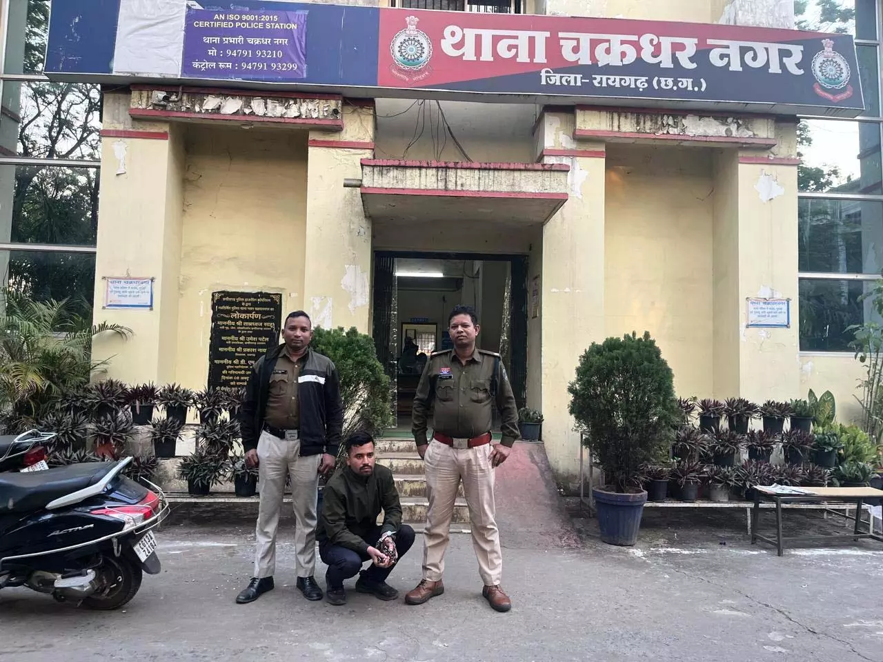 ओडिशा से लापता नाबालिग बरामद, भगा ले जाने वाला आरोपी अरेस्ट ओडिशा से लापता नाबालिग बरामद, भगा ले जाने वाला आरोपी अरेस्ट