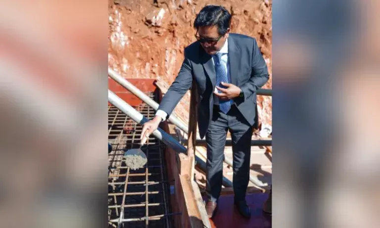 Meghalaya CM ने न्यू शिलांग में भारत के सबसे बड़े फुटबॉल स्टेडियम की नींव रखी Meghalaya CM ने न्यू शिलांग में भारत के सबसे बड़े फुटबॉल स्टेडियम की नींव रखी