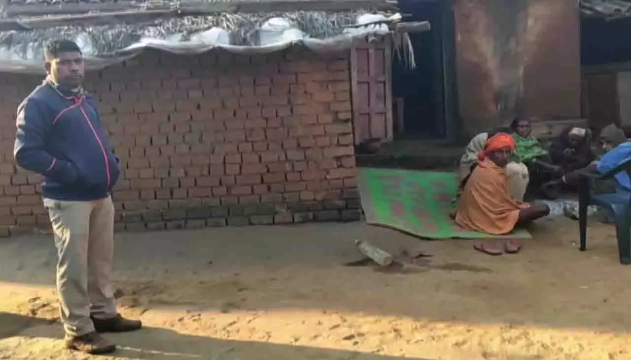 Bolangir में घर के अंदर महिला मृत मिली, पुलिस जांच जारी Bolangir में घर के अंदर महिला मृत मिली, पुलिस जांच जारी