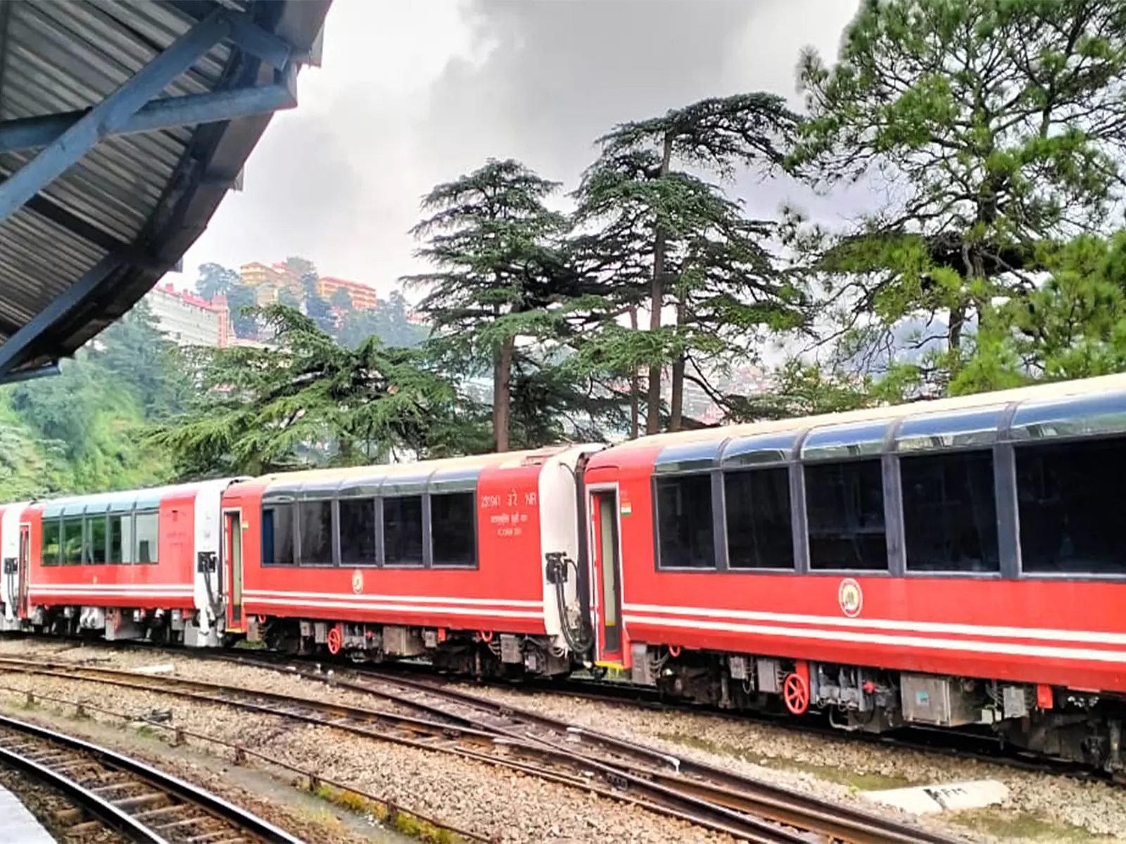 रेल दुर्घटनाएं रिकॉर्ड निचले स्तर पर, सुरक्षा बजट, प्रौद्योगिकी उन्नयन से यात्री सुरक्षा में वृद्धि रेल दुर्घटनाएं रिकॉर्ड निचले स्तर पर, सुरक्षा बजट, प्रौद्योगिकी उन्नयन से यात्री सुरक्षा में वृद्धि