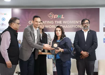 PKL ने भारतीय महिला कबड्डी विश्व कप विजेताओं को सम्मानित किया PKL ने भारतीय महिला कबड्डी विश्व कप विजेताओं को सम्मानित किया