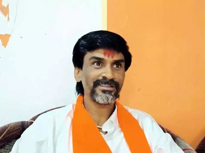 मनोज जारंगे ने Kunbi Certificate में देरी पर सरकार की आलोचना की मनोज जारंगे ने Kunbi Certificate में देरी पर सरकार की आलोचना की