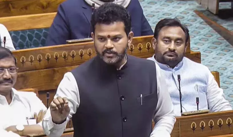 हवाई टिकट की कीमतों को एक साल तक भी कंट्रोल नहीं किया जा सकता: केंद्रीय मंत्री Rammohan Naidu हवाई टिकट की कीमतों को एक साल तक भी कंट्रोल नहीं किया जा सकता: केंद्रीय मंत्री Rammohan Naidu
