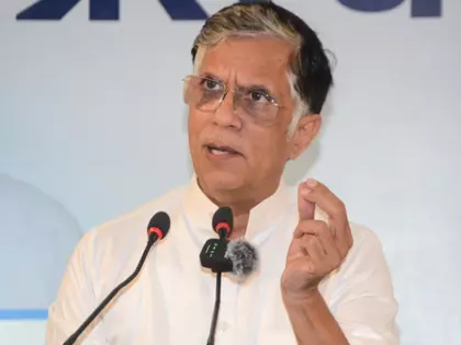 Pawan Khera की पोस्ट पर मीडिया डील मामले में 100 करोड़ का नोटिस जारी Pawan Khera की पोस्ट पर मीडिया डील मामले में 100 करोड़ का नोटिस जारी