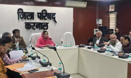 जिला परिषद की लंबे समय बाद हुई बैठक में आठ प्रस्तावों को मंजूरी दी गई।