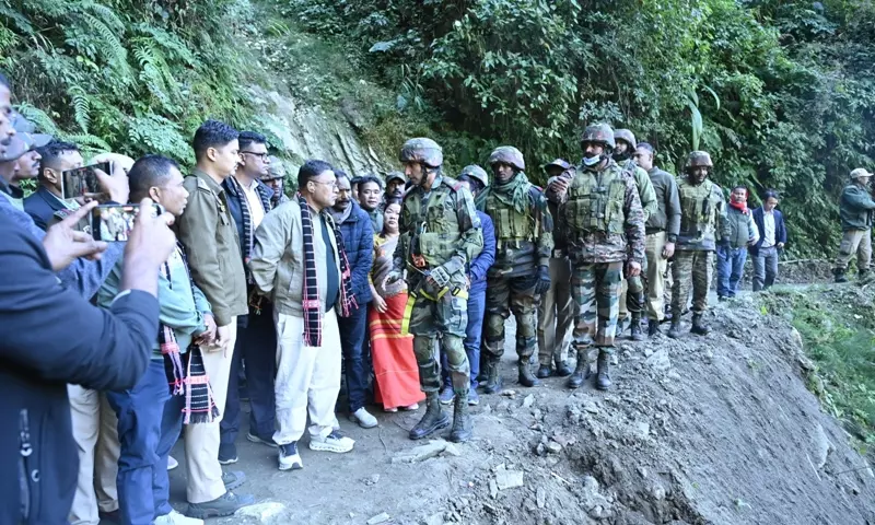 Arunachal के अंजॉ में दर्दनाक हादसा, तिनसुकिया के 19 चाय मजदूरों की मौत की पुष्टि Arunachal के अंजॉ में दर्दनाक हादसा, तिनसुकिया के 19 चाय मजदूरों की मौत की पुष्टि