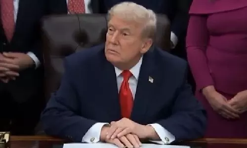 Trump यूक्रेन युद्ध पर विचार करते हुए शीत युद्ध के आइस पर चमत्कार का ज़िक्र किया