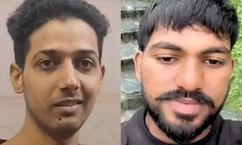 Jalandhar में पूर्व विधायक शीतल अंगुराल के 16 साल के रिश्तेदार की चाकू मारकर हत्या कर दी गई Jalandhar में पूर्व विधायक शीतल अंगुराल के 16 साल के रिश्तेदार की चाकू मारकर हत्या कर दी गई