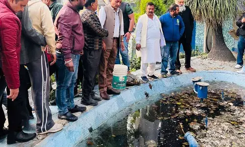 राजिंदर बेरी और कांग्रेस कार्यकर्ताओं ने Jalandhar में श्री राम चौक की सफाई की