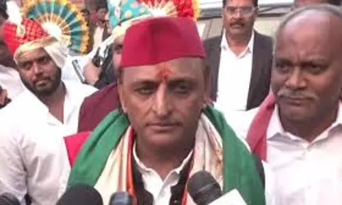 Akhilesh Yadav का आरोप: बीजेपी यूपी में 3 करोड़ वोटरों के नाम हटाने की साज़िश Akhilesh Yadav का आरोप: बीजेपी यूपी में 3 करोड़ वोटरों के नाम हटाने की साज़िश