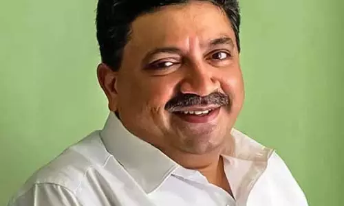 Tamil Nad को 4 ट्रिलियन अमेरिकी डॉलर की इकॉनमी बनाने के लिए लॉन्ग-टर्म विज़न की अपील की Tamil Nad को 4 ट्रिलियन अमेरिकी डॉलर की इकॉनमी बनाने के लिए लॉन्ग-टर्म विज़न की अपील की