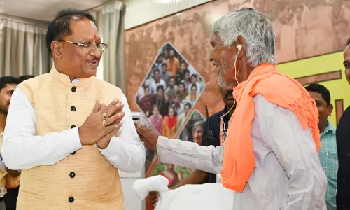 समाज के अंतिम व्यक्ति के कल्याण के लिए शासन प्रतिबद्ध : CM साय