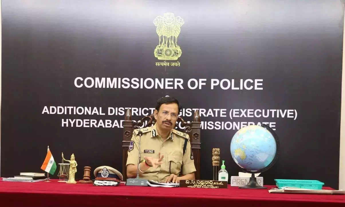 Telangana : नए साल के जश्न के लिए सज्जनार ने होटलों और पब के लिए गाइडलाइंस जारी कीं