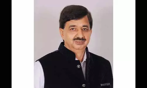 MLA Pawan Gupta ने नाबार्ड सड़क के ब्लैकटॉपिंग का उद्घाटन किया MLA Pawan Gupta ने नाबार्ड सड़क के ब्लैकटॉपिंग का उद्घाटन किया