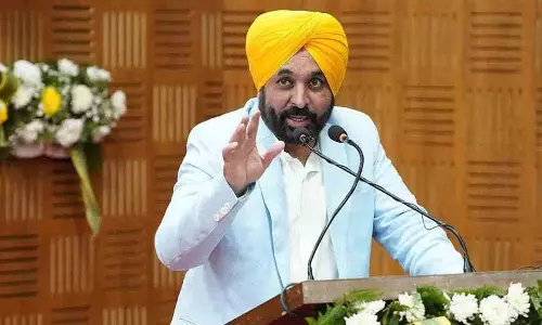 Punjab के सीएम ने काबिलियत के बिना ऊंचे पद मांगने के लिए राहुल और सिद्धू की आलोचना की Punjab के सीएम ने काबिलियत के बिना ऊंचे पद मांगने के लिए राहुल और सिद्धू की आलोचना की