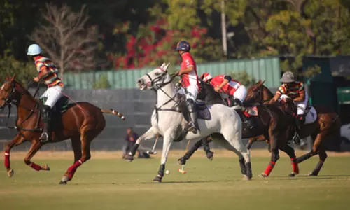 Gwalior Cup: जयपुर पोलो ने बेडला पोलो को 6.5 - 5 से हराकर फाइनल में जगह बनाई Gwalior Cup: जयपुर पोलो ने बेडला पोलो को 6.5 - 5 से हराकर फाइनल में जगह बनाई