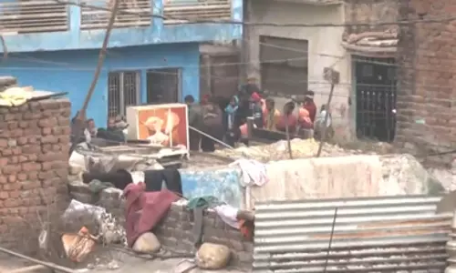 J&K: जम्मू में ड्रग पेडलर्स के 8 स्ट्रक्चर तोड़े गए