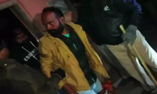 रेत खनन को लेकर Balasore में बवाल, हवाई फायरिंग से दहशत