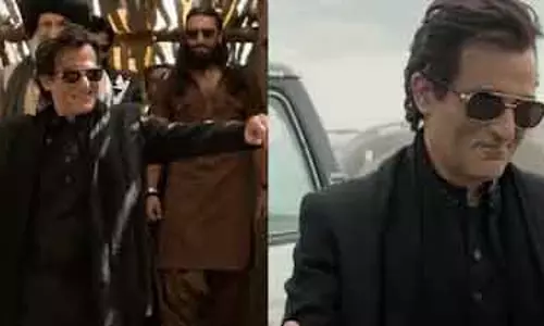 धुरंधर का आइकॉनिक सीन: Akshaye Khanna की शांत शैली धुरंधर का आइकॉनिक सीन: Akshaye Khanna की शांत शैली