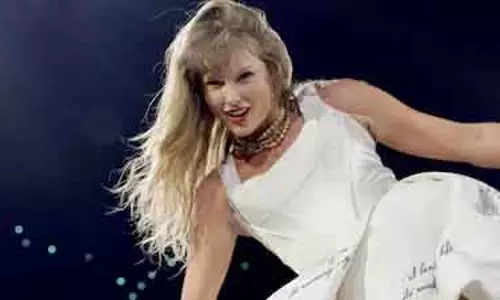 Taylor Swift  की डॉक्यूसीरी में कैम सॉन्डर्स और मां का दिल छू लेने वाला पल