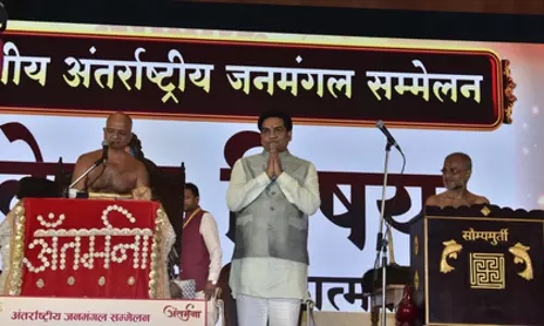 Delhi के मंत्री कपिल मिश्रा सनातन चेतना पर चर्चा में शामिल हुए
