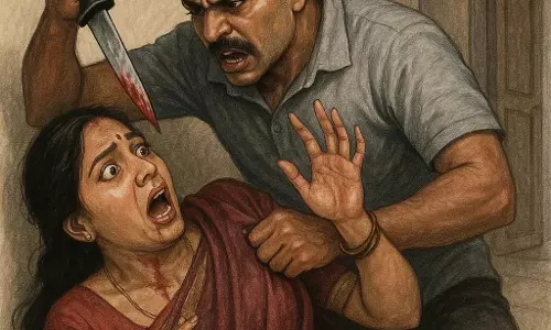 पति ने पत्नी पर धारदार हथियार से किया हमला, महिला गंभीर रूप से घायल पति ने पत्नी पर धारदार हथियार से किया हमला, महिला गंभीर रूप से घायल