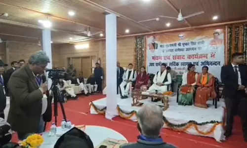 बागेश्वर में रोजगार सृजन की नई पहल, उद्यमी ने सीएम धामी के समक्ष रखे सुझाव