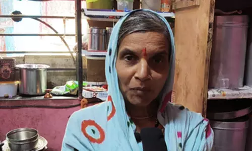 उज्ज्वला योजना ने लातूर की महिलाओं का बदला जीवन, चूल्हे और धुंए से मिली निजात उज्ज्वला योजना ने लातूर की महिलाओं का बदला जीवन, चूल्हे और धुंए से मिली निजात