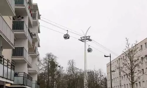 Paris में पहली शहरी केबल कार का उद्घाटन, 18 मिनट में 11,000 यात्रियों को जोड़ेगी