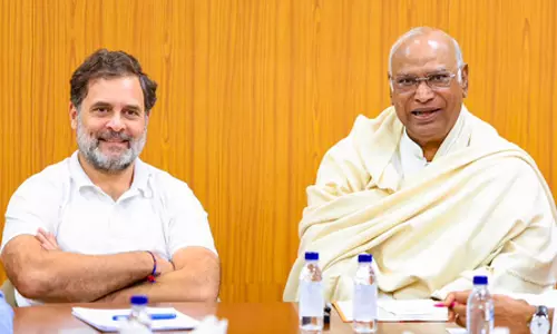 केरल स्थानीय निकाय चुनाव परिणाम को लेकर राहुल गांधी और मल्लिकार्जुन खड़गे ने दी बधाई