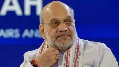 केंद्रीय गृहमंत्री अमित शाह ने संसद भवन पर आतंकी हमले की बरसी पर शहीद जवानों को दी श्रद्धांजलि केंद्रीय गृहमंत्री अमित शाह ने संसद भवन पर आतंकी हमले की बरसी पर शहीद जवानों को दी श्रद्धांजलि