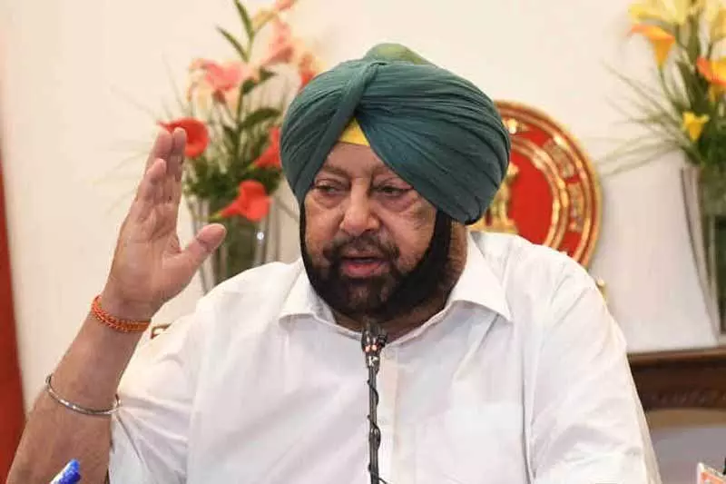 कैप्टन अमरिंदर ने Navjot Kaur के CM पद के लिए 500 करोड़ रुपये के दावे को पूरी तरह झूठ बताया कैप्टन अमरिंदर ने Navjot Kaur के CM पद के लिए 500 करोड़ रुपये के दावे को पूरी तरह झूठ बताया