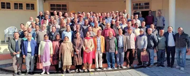 Himachal कृषि विश्वविद्यालय के पेंशनभोगियों ने बकाया राशि के भुगतान में देरी को लेकर विरोध प्रदर्शन Himachal कृषि विश्वविद्यालय के पेंशनभोगियों ने बकाया राशि के भुगतान में देरी को लेकर विरोध प्रदर्शन