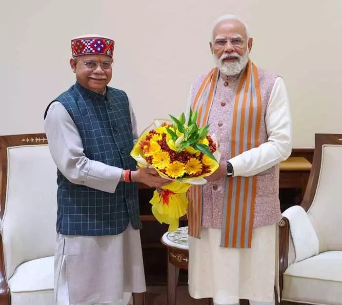 Himachal के राज्यपाल ने पीएम मोदी से मुलाकात की, उन्हें राज्य में चल रही अहम पहलों के बारे में बताया Himachal के राज्यपाल ने पीएम मोदी से मुलाकात की, उन्हें राज्य में चल रही अहम पहलों के बारे में बताया