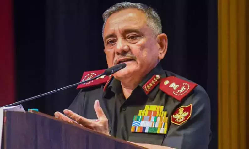 युद्धकला बड़े बदलाव की कगार पर, भारतीय सेनाएं खुद को ढाल रही हैं CDS चौहान युद्धकला बड़े बदलाव की कगार पर, भारतीय सेनाएं खुद को ढाल रही हैं CDS चौहान