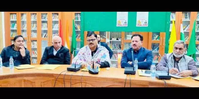 Rana ने गुर्जर देश चैरिटेबल ट्रस्ट की आदिवासी कल्याण पहलों की सराहना की Rana ने गुर्जर देश चैरिटेबल ट्रस्ट की आदिवासी कल्याण पहलों की सराहना की