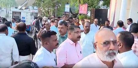 kerala: तिरुवनंतपुरम कॉर्पोरेशन में कमल खिला, बीजेपी सबसे बड़ी ताकत बनकर उभरी kerala: तिरुवनंतपुरम कॉर्पोरेशन में कमल खिला, बीजेपी सबसे बड़ी ताकत बनकर उभरी