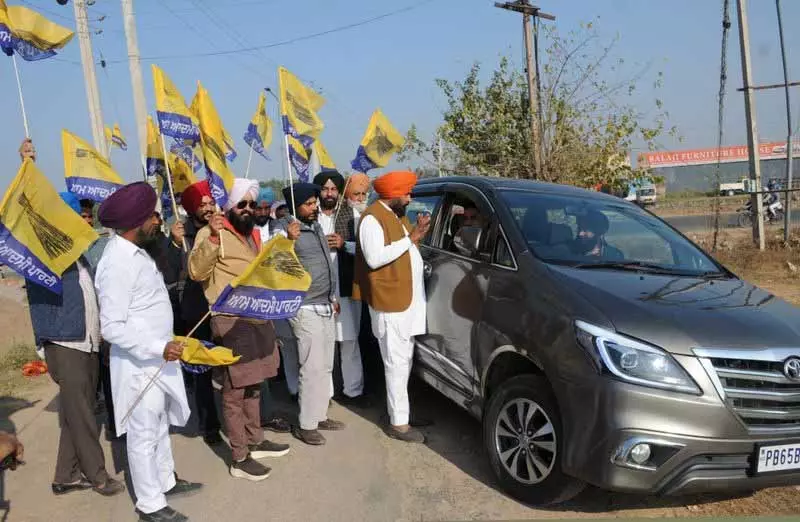 Mohali district की 52 पंचायत समिति क्षेत्रों में वोटिंग के लिए पोलिंग पार्टियों को कल रवाना किया जाएगा Mohali district की 52 पंचायत समिति क्षेत्रों में वोटिंग के लिए पोलिंग पार्टियों को कल रवाना किया जाएगा