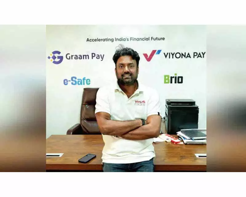 Ravindranath Yarlagadda टेक्नोलॉजी को सोशल इम्पैक्ट के साथ मिलाकर फिनटेक लीडर के तौर पर उभरे हैं Ravindranath Yarlagadda टेक्नोलॉजी को सोशल इम्पैक्ट के साथ मिलाकर फिनटेक लीडर के तौर पर उभरे हैं
