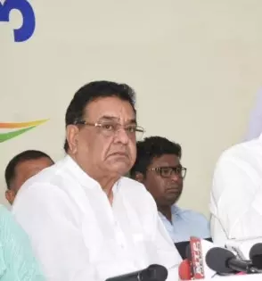 केंद्रीय मंत्री की सुरक्षा बढ़ाने के कदम पर MP कांग्रेस ने प्रतिक्रिया दी केंद्रीय मंत्री की सुरक्षा बढ़ाने के कदम पर MP कांग्रेस ने प्रतिक्रिया दी