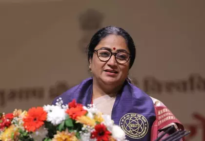 सरकारी नीतियों के कारण दिल्ली में धान की पराली नियंत्रण में: CM रेखा गुप्ता सरकारी नीतियों के कारण दिल्ली में धान की पराली नियंत्रण में: CM रेखा गुप्ता
