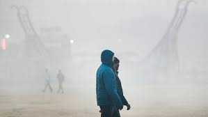 Noida,दिल्ली-एनसीआर में हवा की क्वालिटी खराब होने से AQI बहुत खराब हो गया