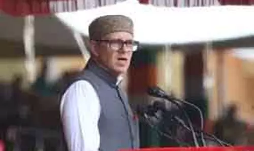 डीसी बडगाम ने रेशीपोरा में न्यू डिस्ट्रिक्ट हॉस्पिटल के कामों का निरीक्षण किया