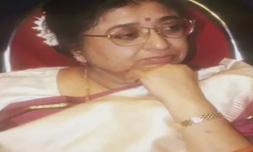 मैं तो आरती उतारूं गाने से घर-घर छाई थीं उषा मंगेशकर, बहन लता मंगेशकर की हमेशा रहीं लाडली मैं तो आरती उतारूं गाने से घर-घर छाई थीं उषा मंगेशकर, बहन लता मंगेशकर की हमेशा रहीं लाडली