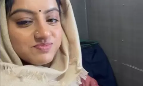 Deepika सिंह ने जॉर्जिया में पराठों का उठाया लुत्फ़ Deepika सिंह ने जॉर्जिया में पराठों का उठाया लुत्फ़