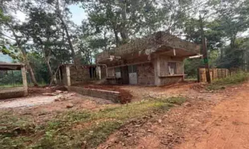 केंद्र ने सिमलीपाल में अवैध निर्माण पर कार्रवाई की मांग की केंद्र ने सिमलीपाल में अवैध निर्माण पर कार्रवाई की मांग की