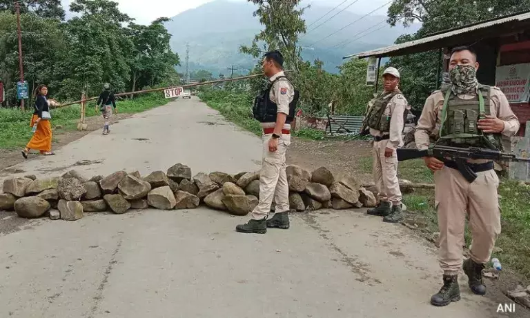 Manipur से अलगाव पर कुकी-ज़ो समूहों ने केंद्र को अवगत कराया Manipur से अलगाव पर कुकी-ज़ो समूहों ने केंद्र को अवगत कराया